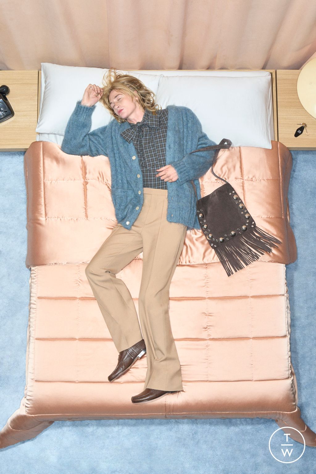 Fashion Week Paris Resort 2026 look 3 from the Valentino collection menswear