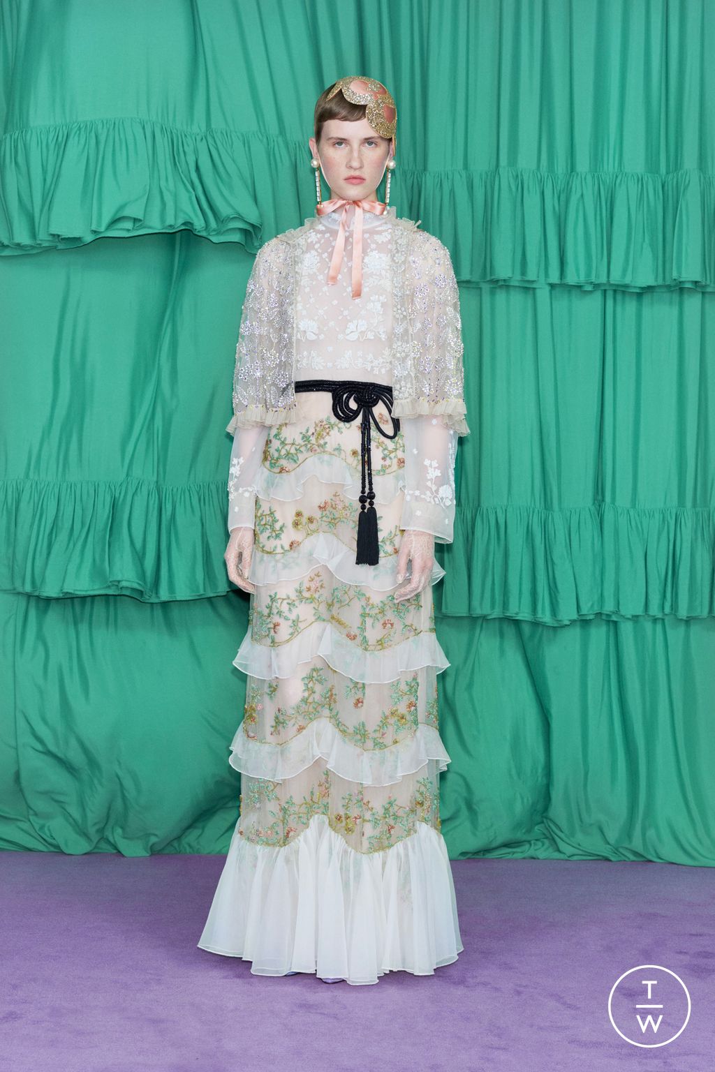 Fashion Week Paris Pre-Fall 2025 look 157 from the Valentino collection womenswear