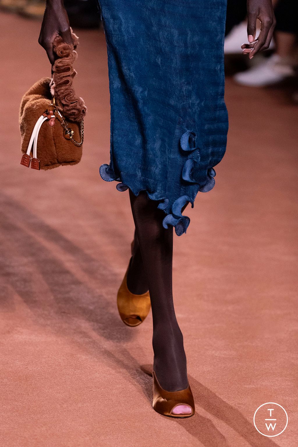 Fashion Week Milan Fall/Winter 2025 look 21 from the Fendi collection womenswear accessories