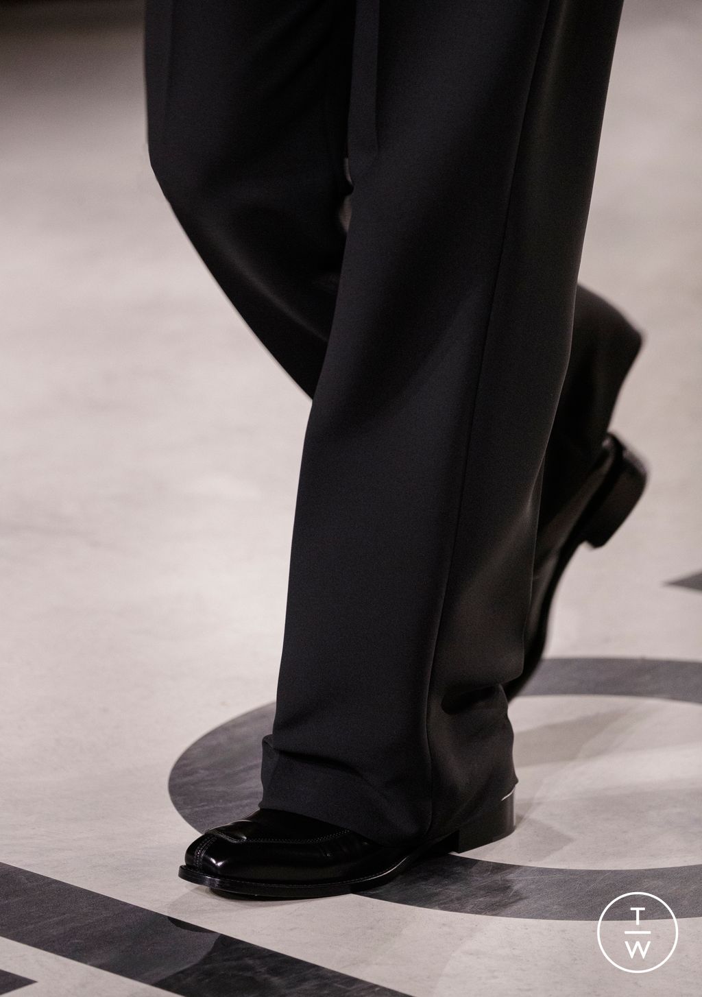 Fashion Week Milan Fall/Winter 2026 look 9 from the Fendi collection womenswear accessories