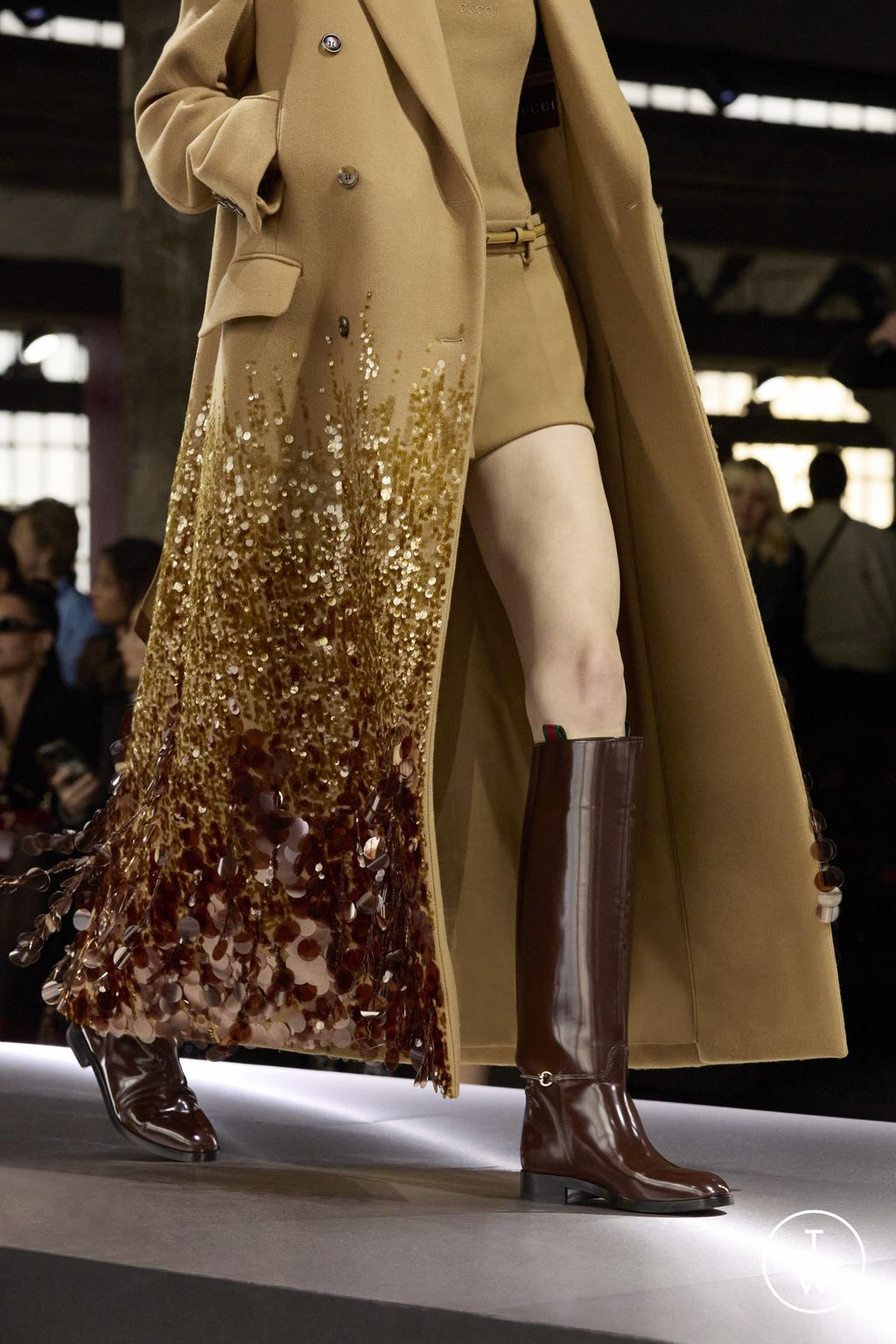 Fashion Week Milan Fall/Winter 2024 look 8 from the Gucci collection 女装配饰