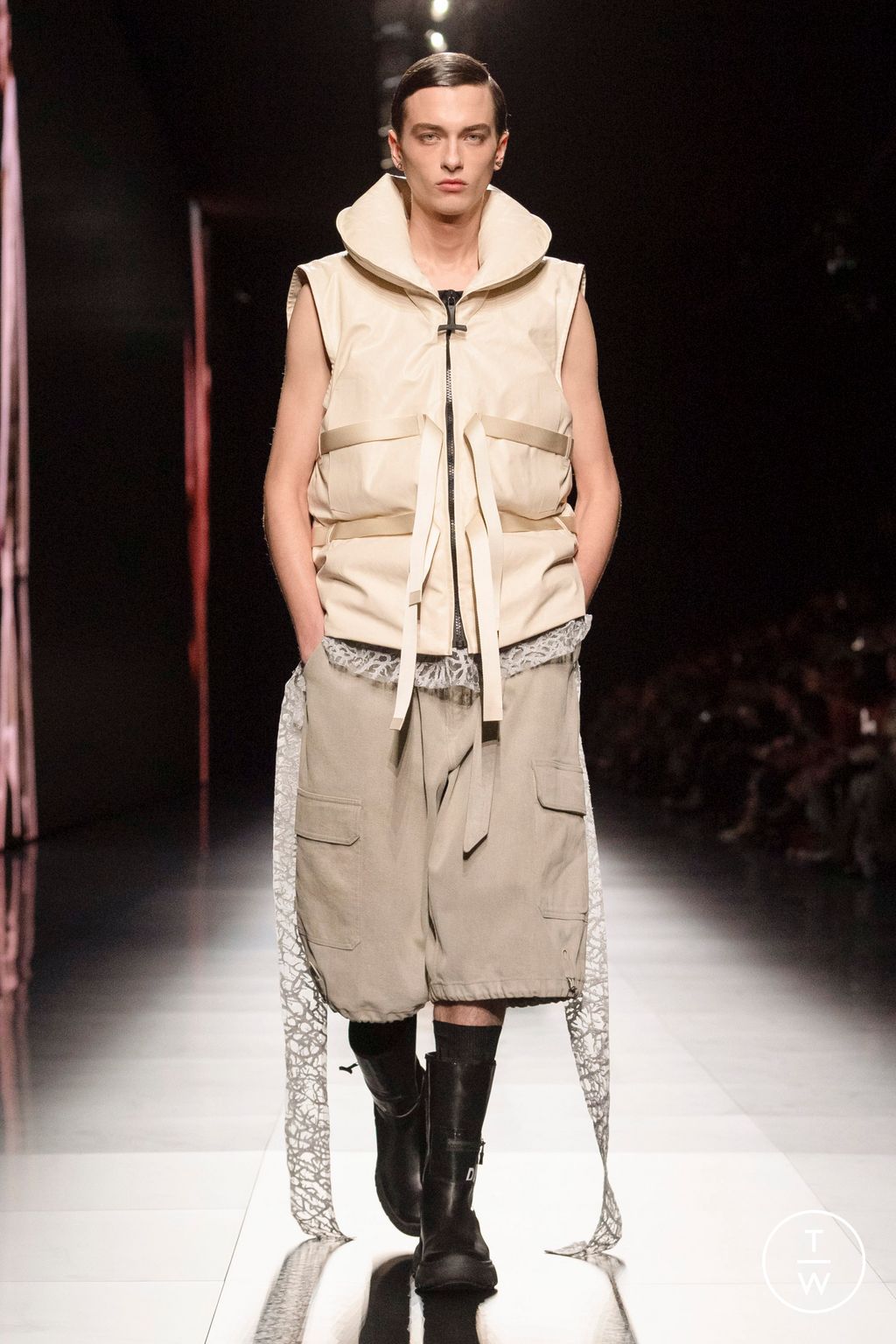 Fashion Week Paris Fall/Winter 2023 look 14 de la collection Dior Men menswear