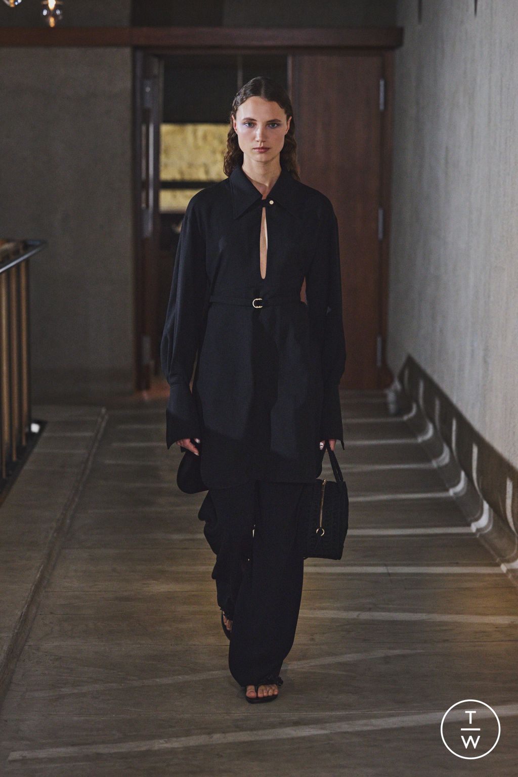 Fashion Week Paris Spring/Summer 2026 look 7 from the Mame Kurogouchi collection 女装