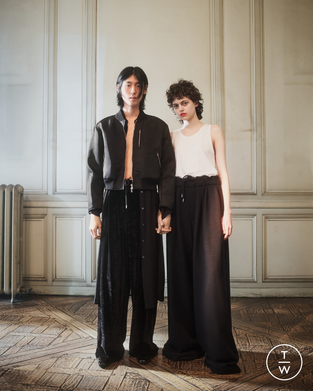 Fashion Week Paris Fall/Winter 2022 look 9 de la collection Dries Van Noten menswear