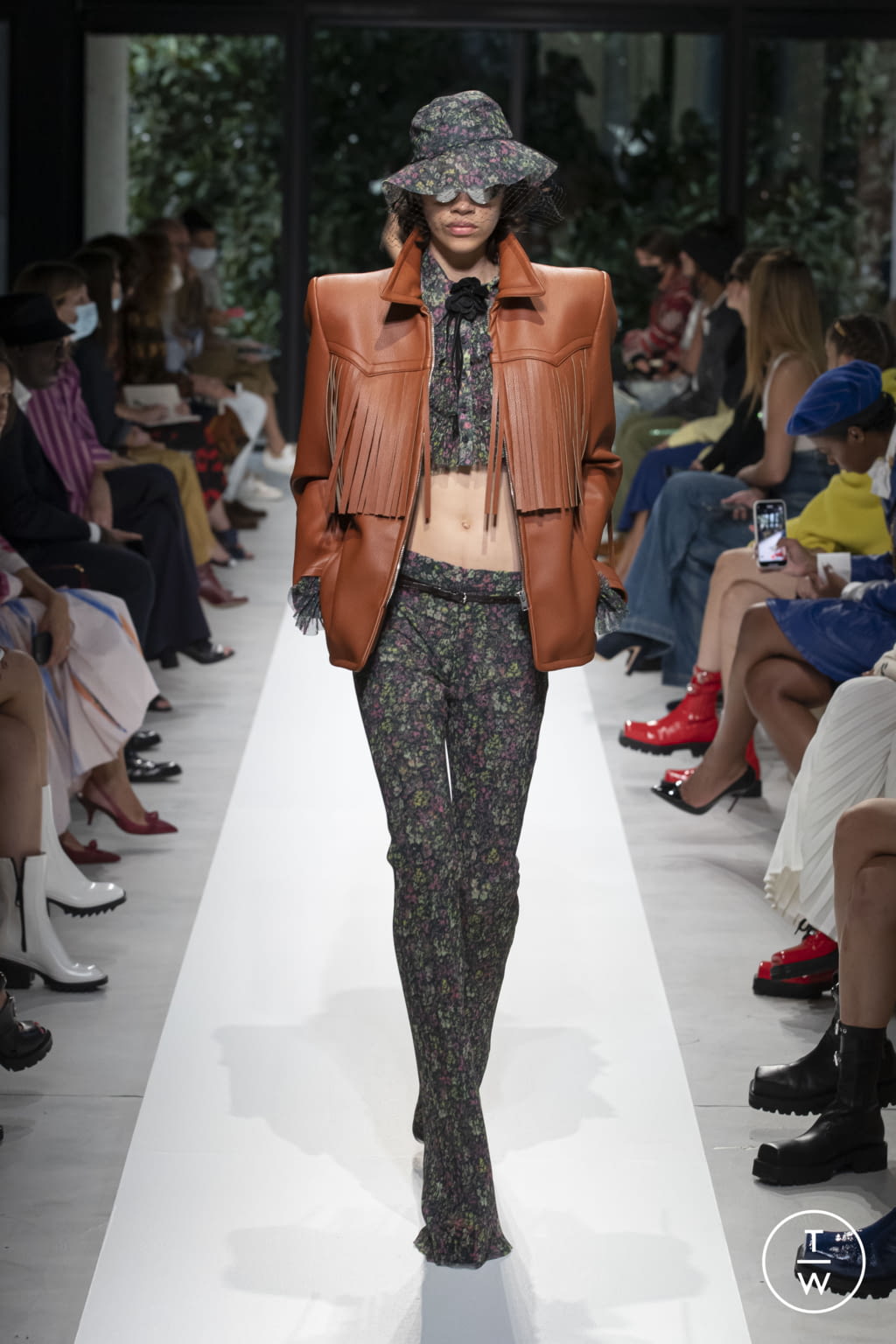 Fashion Week Milan Spring/Summer 2022 look 8 from the Philosophy di Lorenzo Serafini collection womenswear