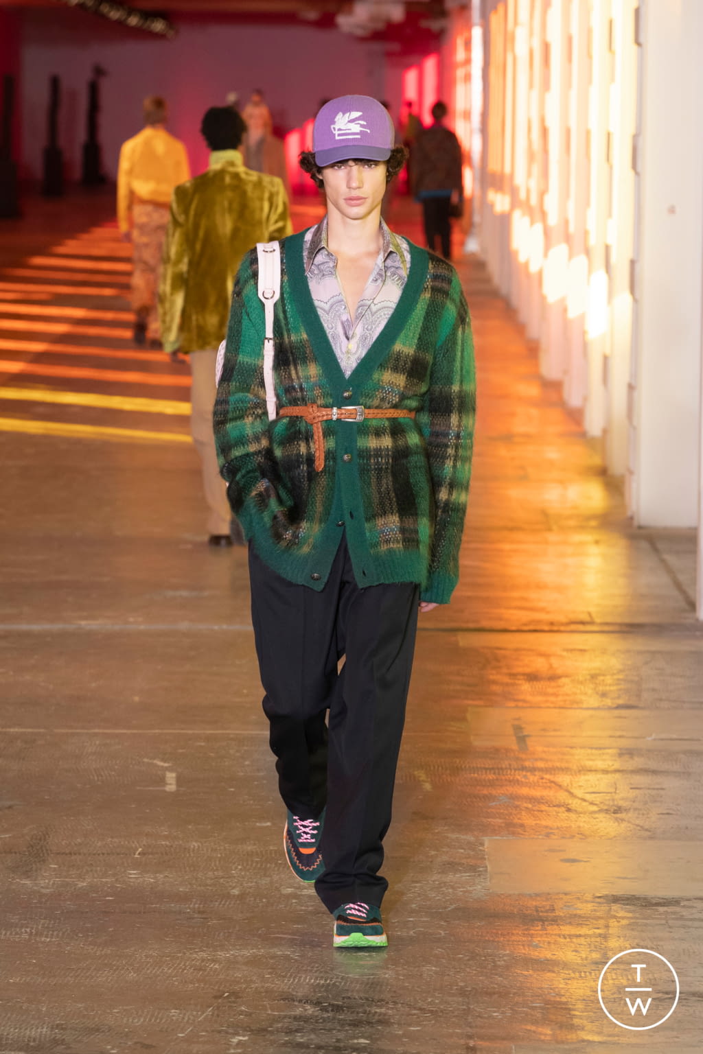 Fashion Week Milan Fall/Winter 2021 look 8 de la collection Etro menswear