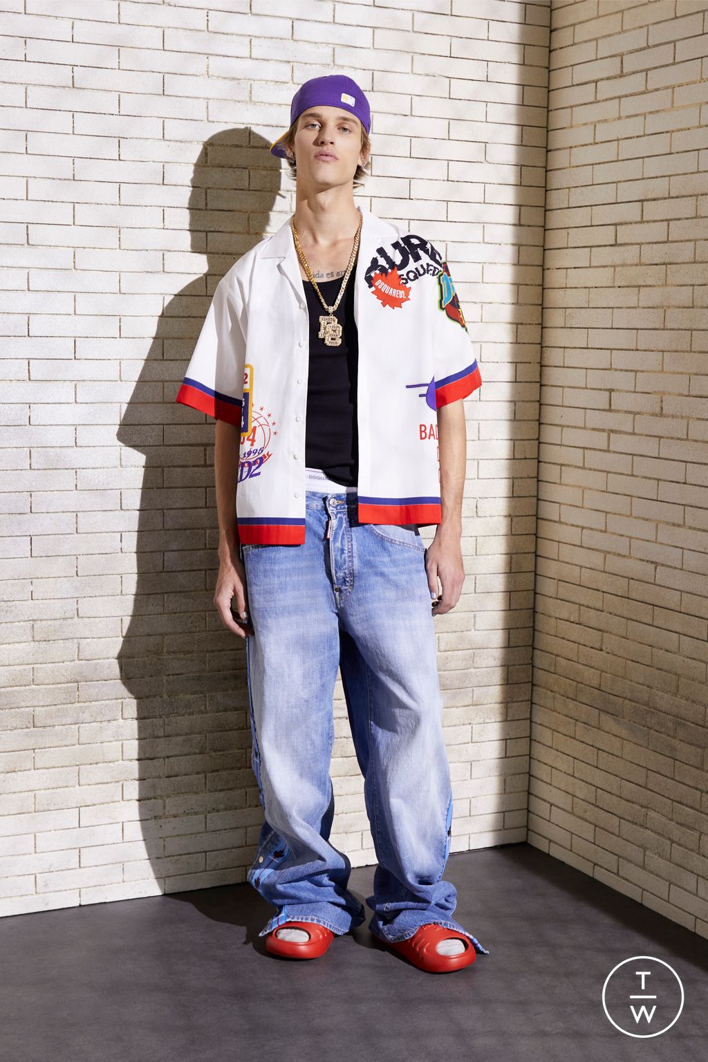 Fashion Week Milan Resort 2024 look 8 from the Dsquared2 collection menswear