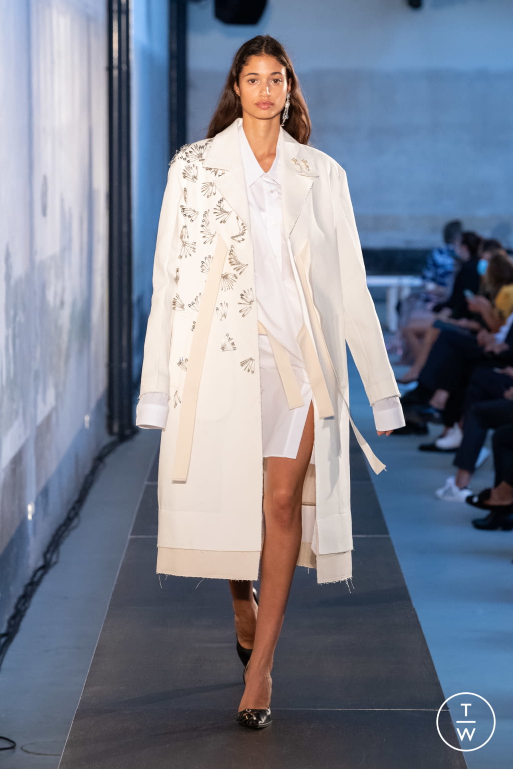 Fashion Week Milan Spring/Summer 2021 look 7 de la collection N°21 womenswear