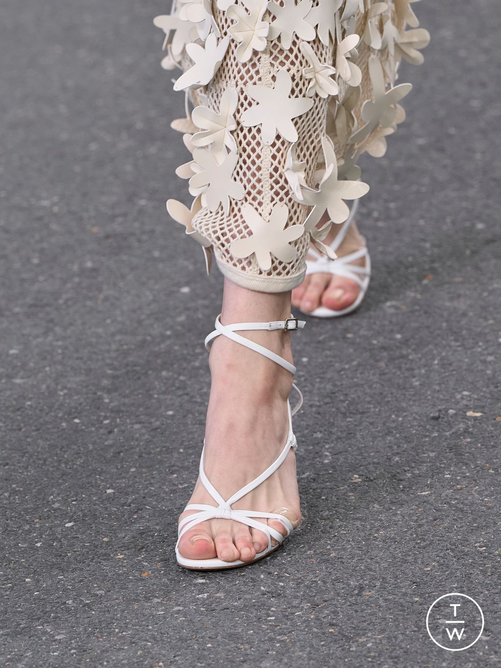 Fashion Week Paris Spring/Summer 2024 look 8 de la collection Chloé womenswear accessories