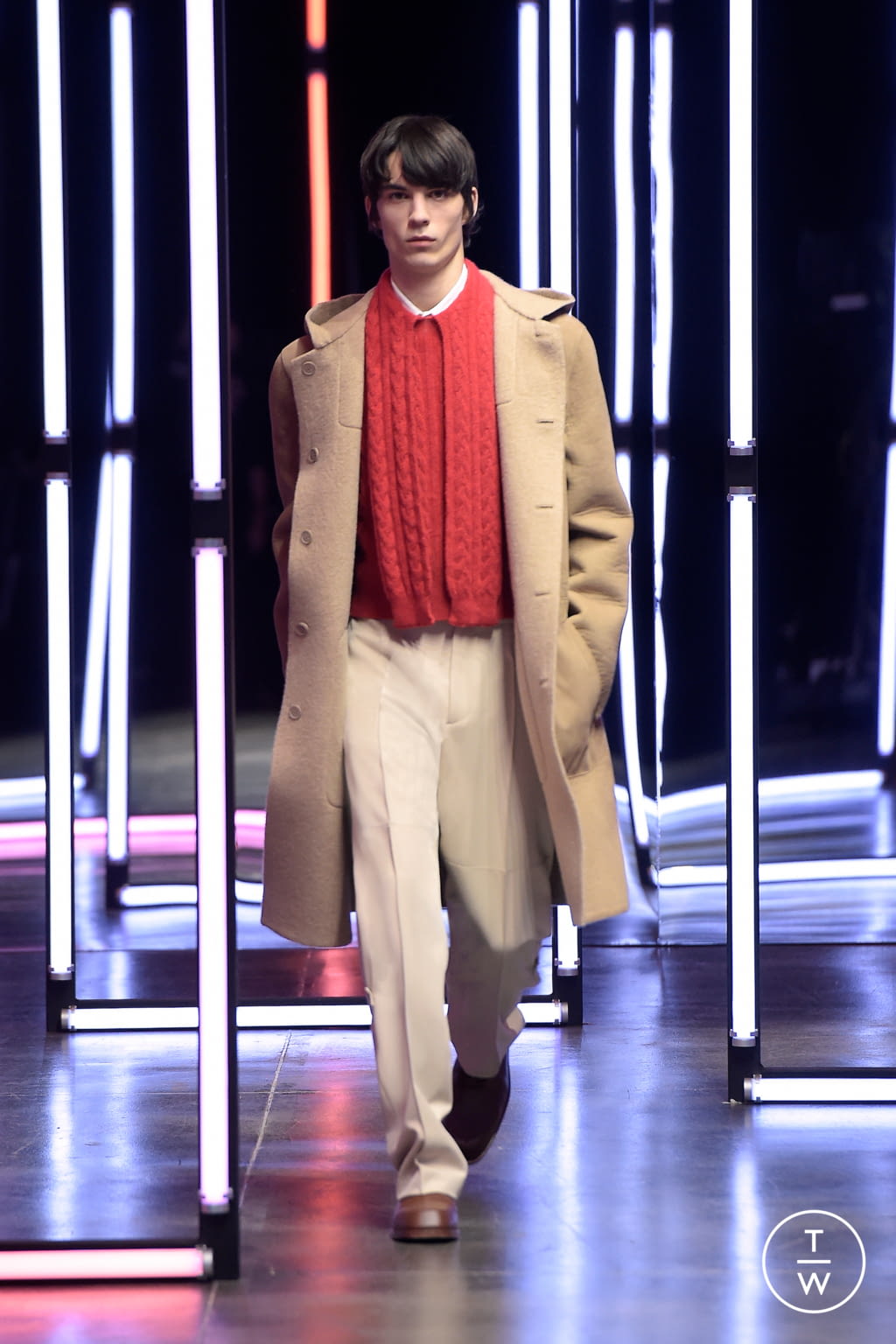 Fashion Week Milan Fall/Winter 2021 look 8 de la collection Fendi menswear