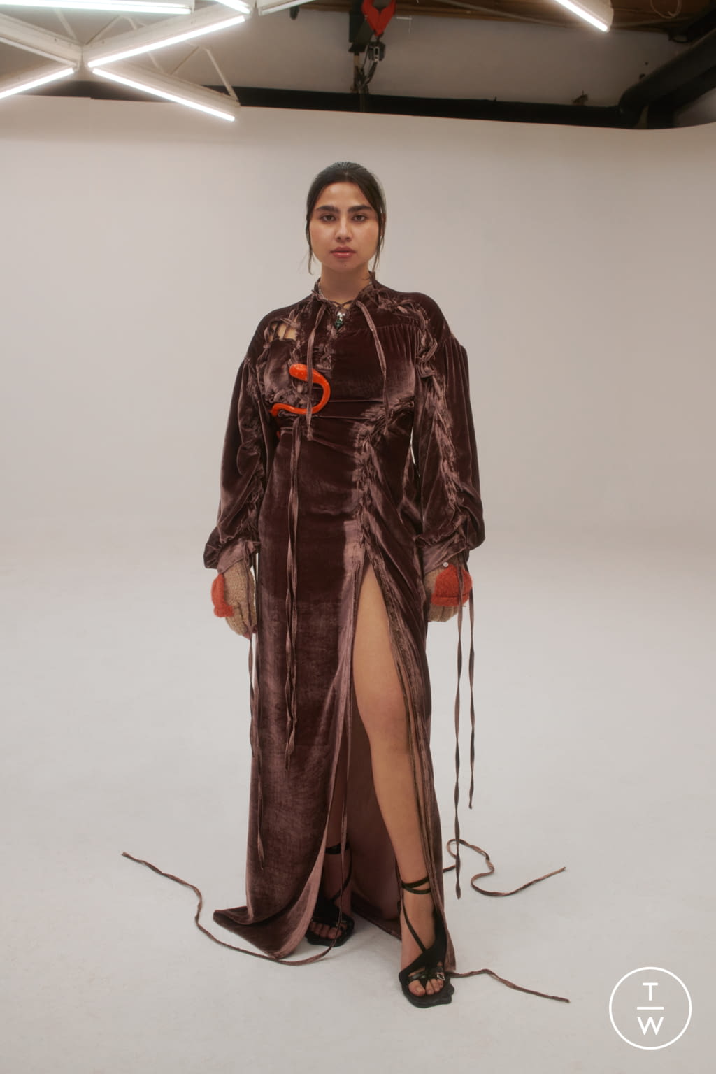 Fashion Week Paris Fall/Winter 2021 look 8 from the Ottolinger collection womenswear