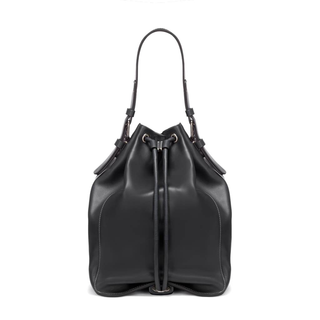 Fashion Week Milan Spring/Summer 2018 look 7 de la collection Giorgio Armani menswear accessories