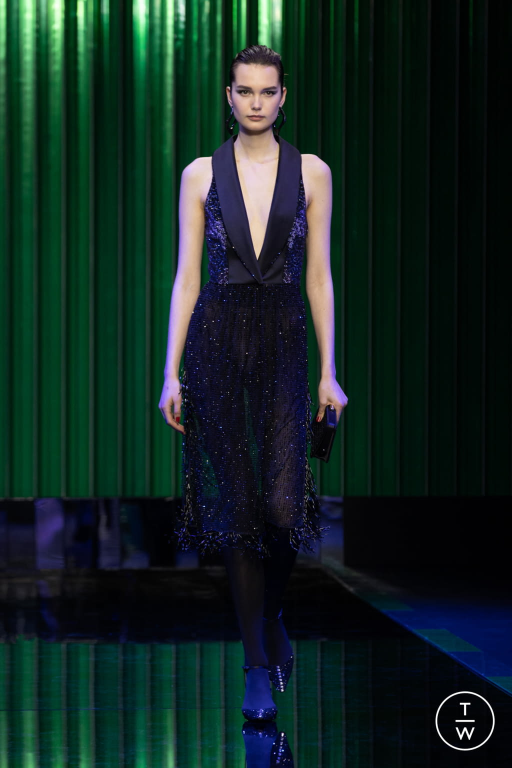 Fashion Week Milan Fall/Winter 2022 look 80 de la collection Giorgio Armani womenswear
