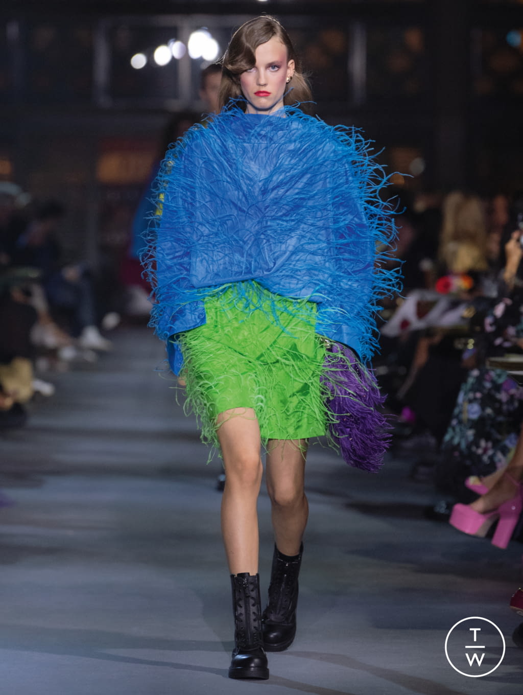 Fashion Week Paris Spring/Summer 2022 look 82 de la collection Valentino womenswear