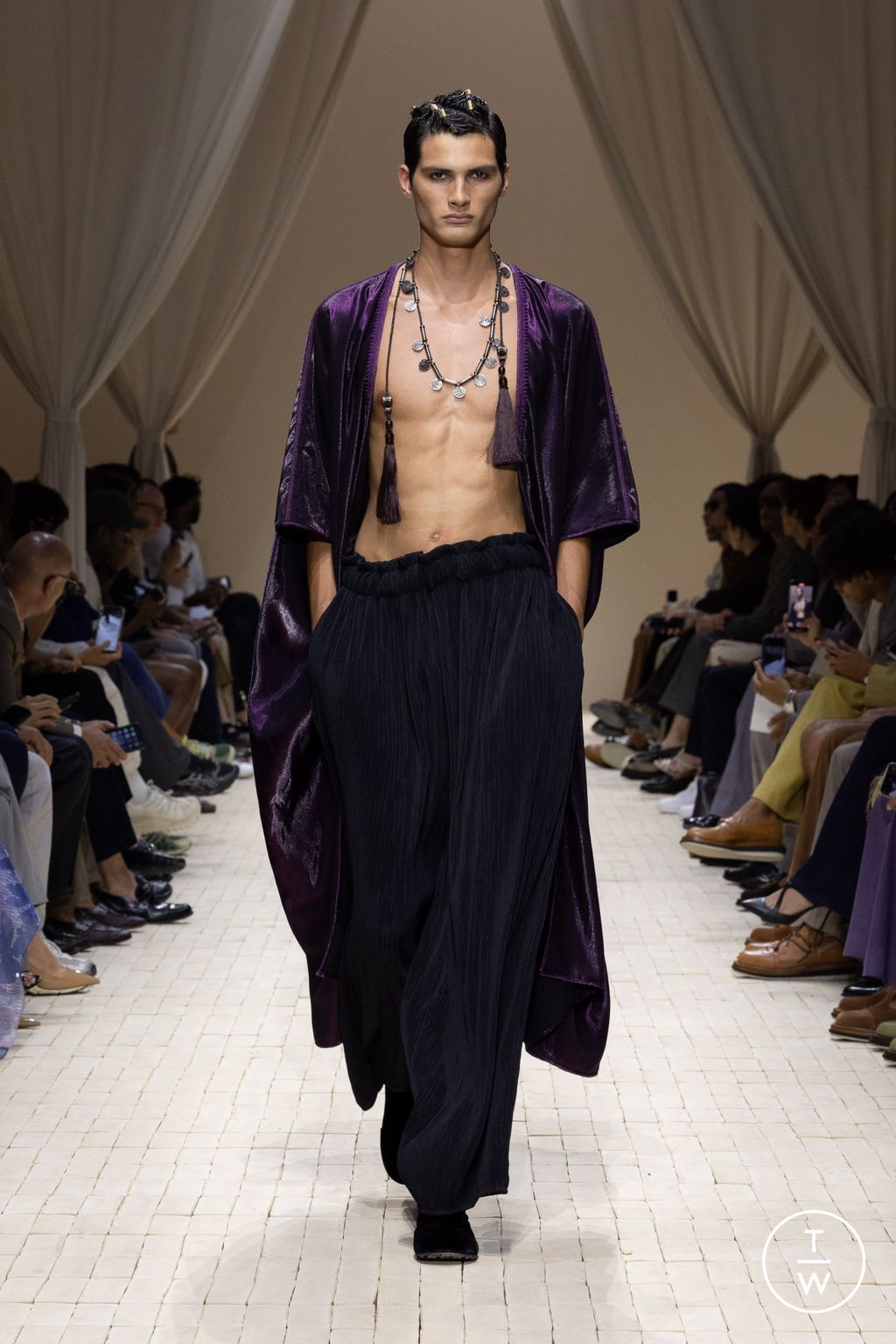 Fashion Week Milan Spring/Summer 2026 look 83 de la collection Emporio Armani menswear