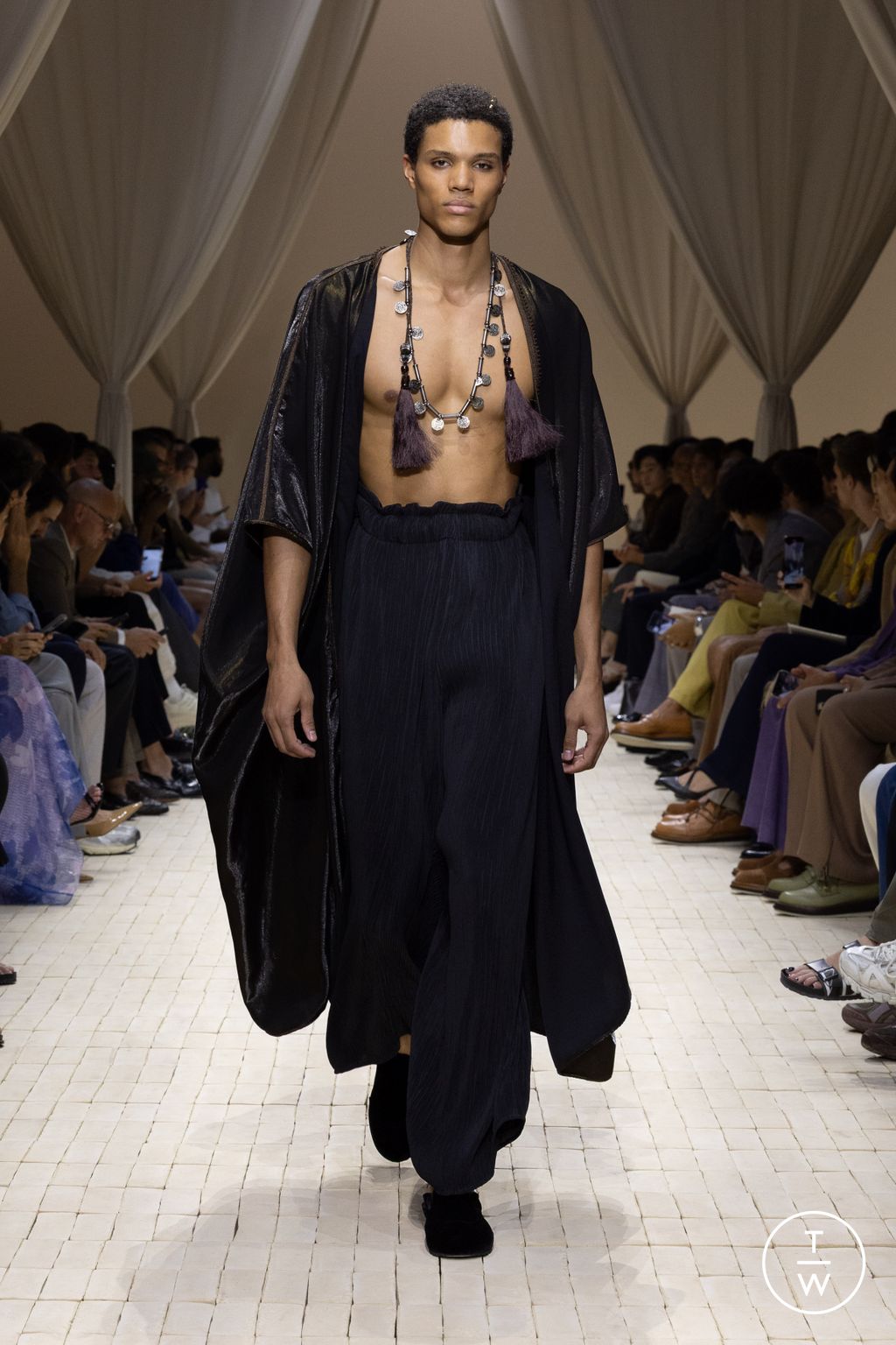 Fashion Week Milan Spring/Summer 2026 look 84 de la collection Emporio Armani menswear