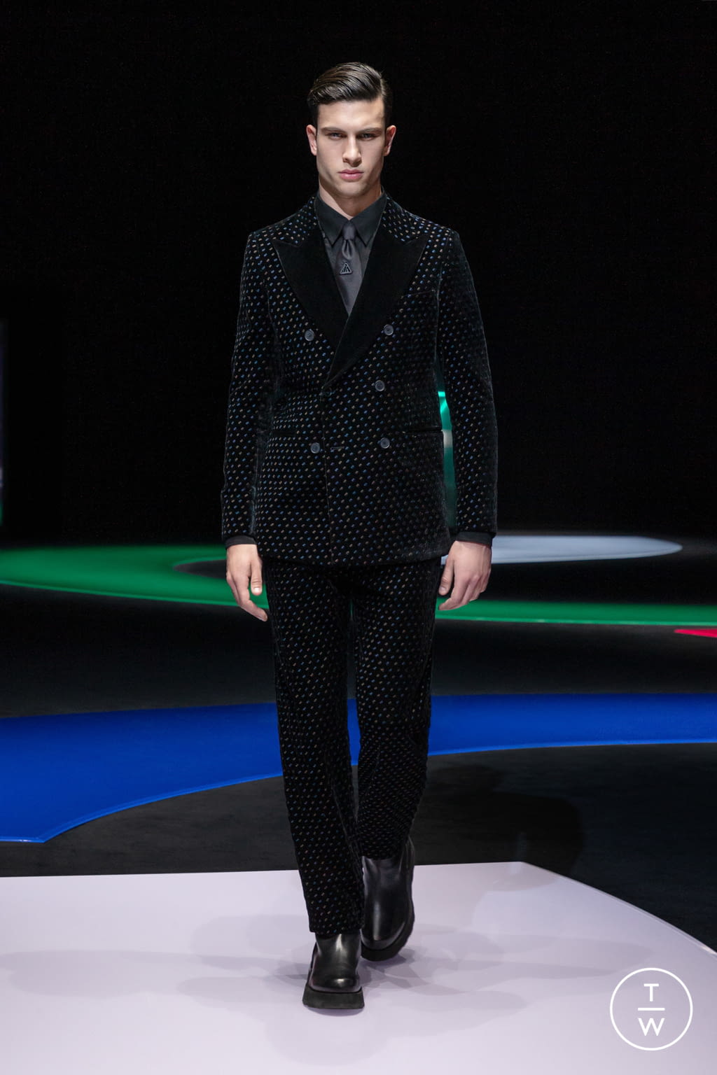Fashion Week Milan Fall/Winter 2021 look 89 from the Emporio Armani collection womenswear