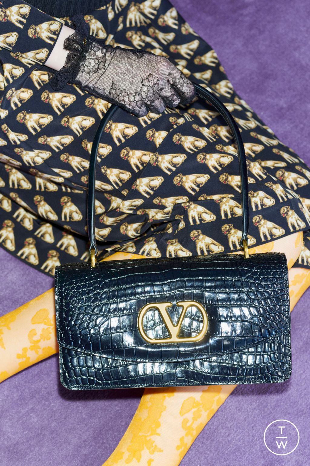 Fashion Week Paris Pre-Fall 2025 look 181 from the Valentino collection womenswear