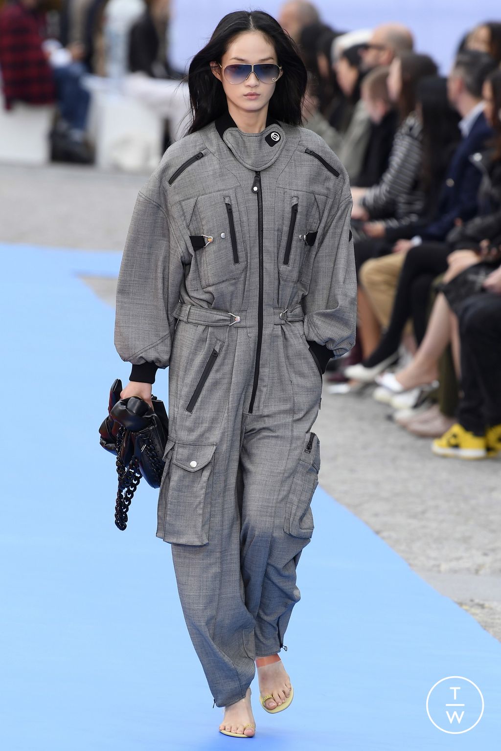 Fashion Week Paris Spring/Summer 2023 look 21 from the Stella McCartney collection 女装