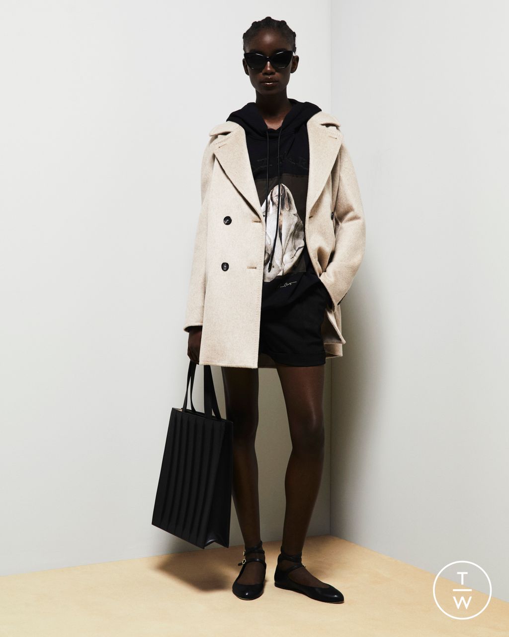 Fashion Week Milan Pre-Fall 2023 look 8 de la collection Max Mara womenswear