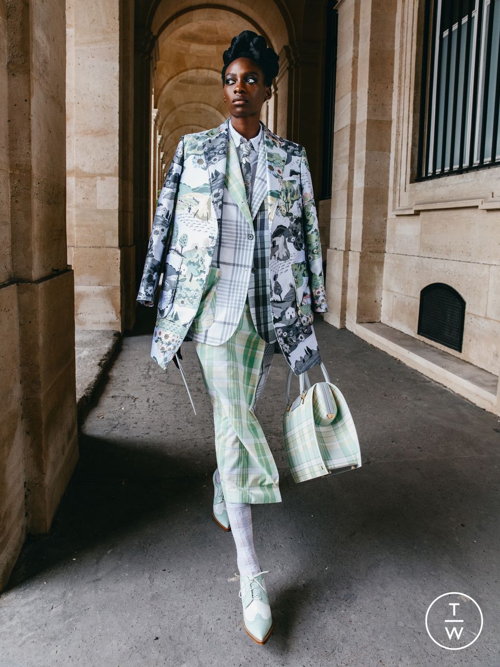 Fashion Week New York Resort 2023 look 8 from the Thom Browne collection womenswear