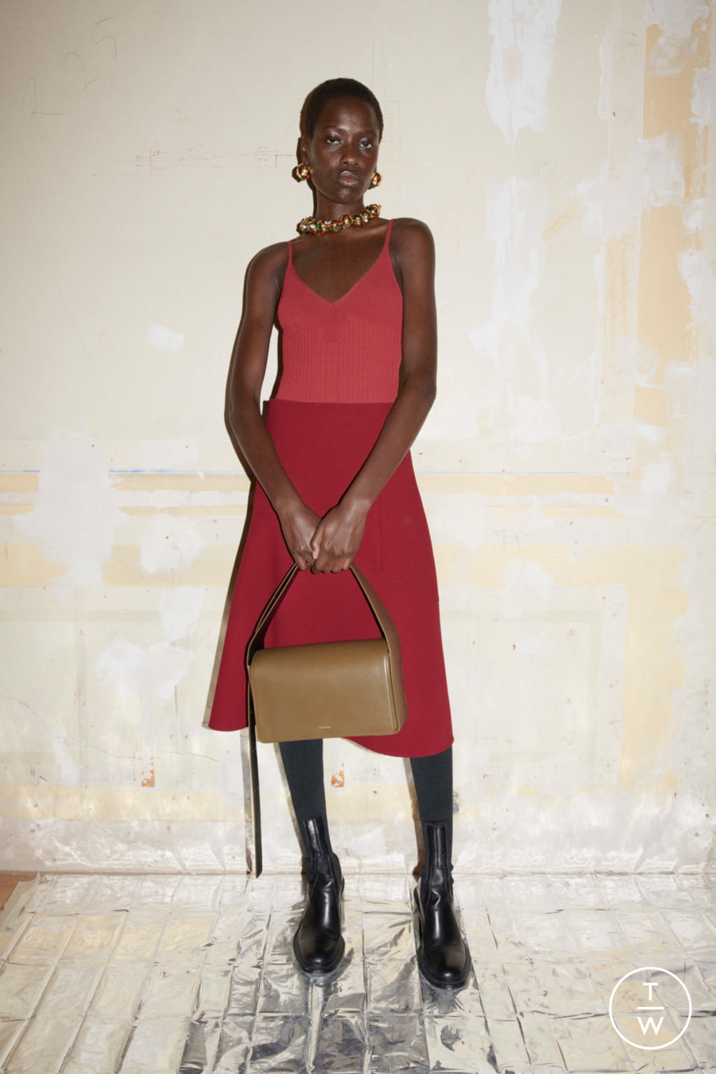 Fashion Week Paris Fall/Winter 2021 look 9 from the Jil Sander collection womenswear
