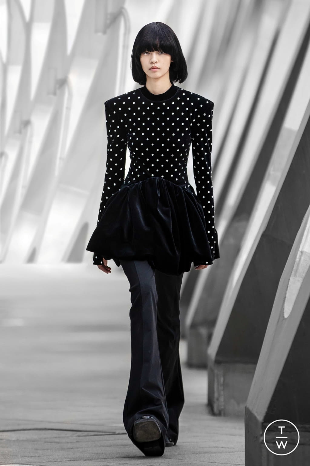 Fashion Week Milan Fall/Winter 2021 look 9 from the Annakiki collection womenswear