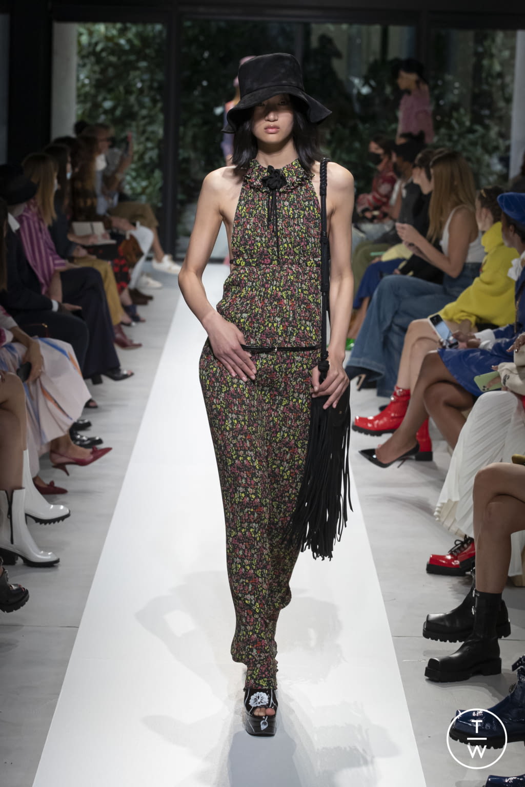 Fashion Week Milan Spring/Summer 2022 look 9 from the Philosophy di Lorenzo Serafini collection 女装