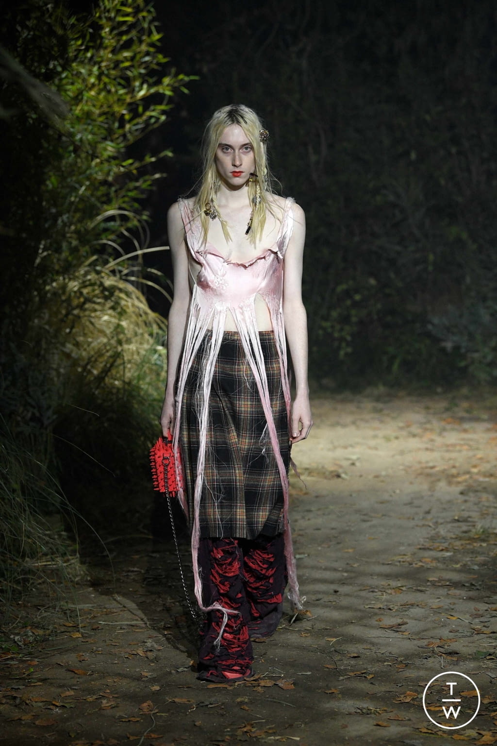 Fashion Week Milan Fall/Winter 2022 look 9 from the Marni collection 女装