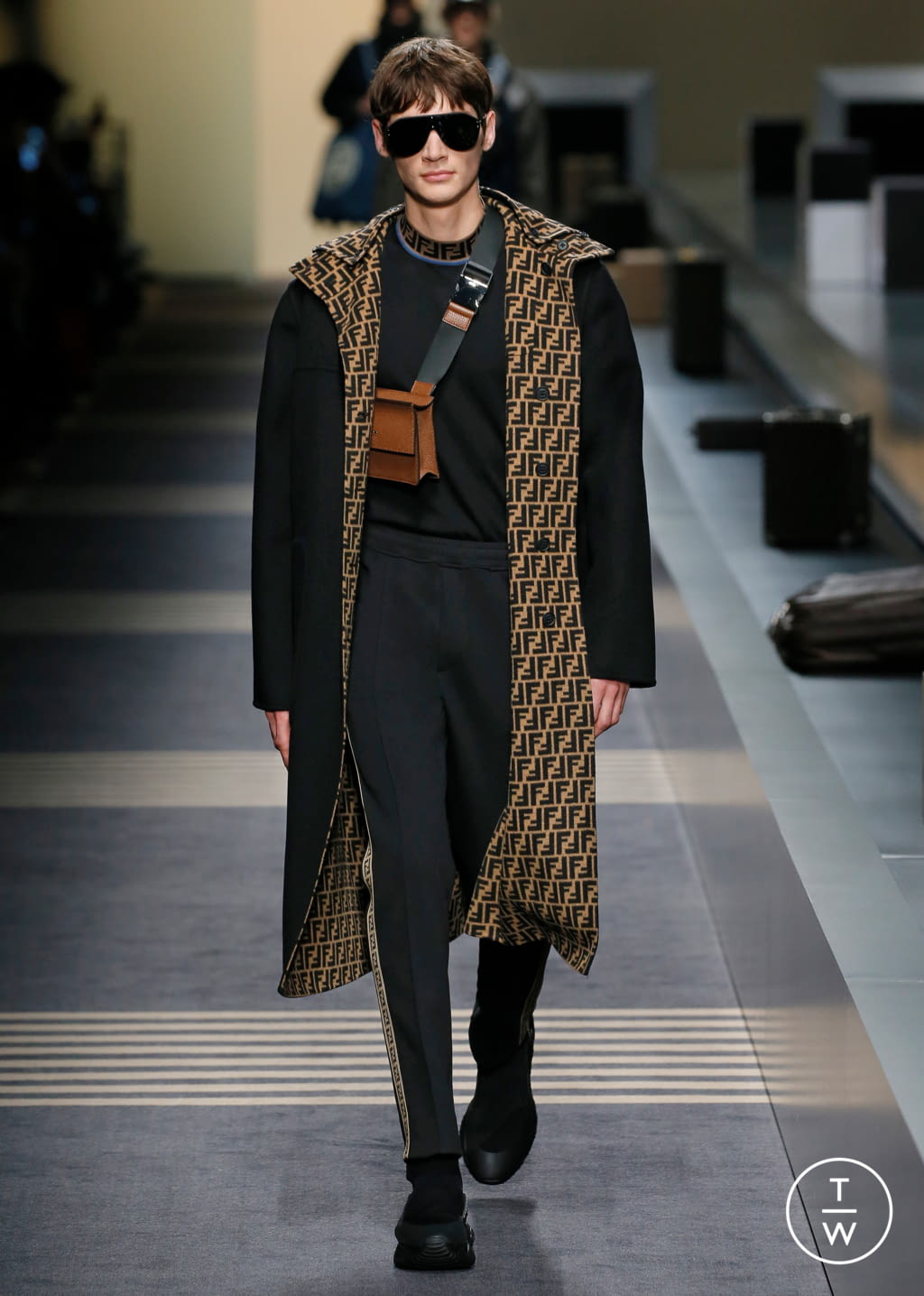 Fashion Week Milan Fall/Winter 2018 look 9 from the Fendi collection menswear