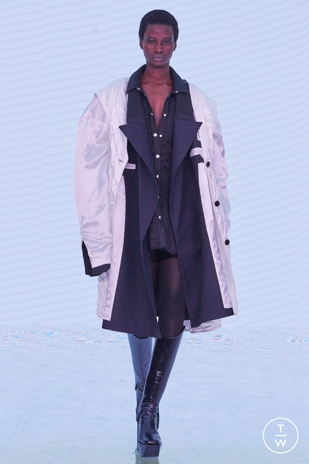 Fashion Week New York Fall/Winter 2022 look 9 from the Peter Do collection 女装