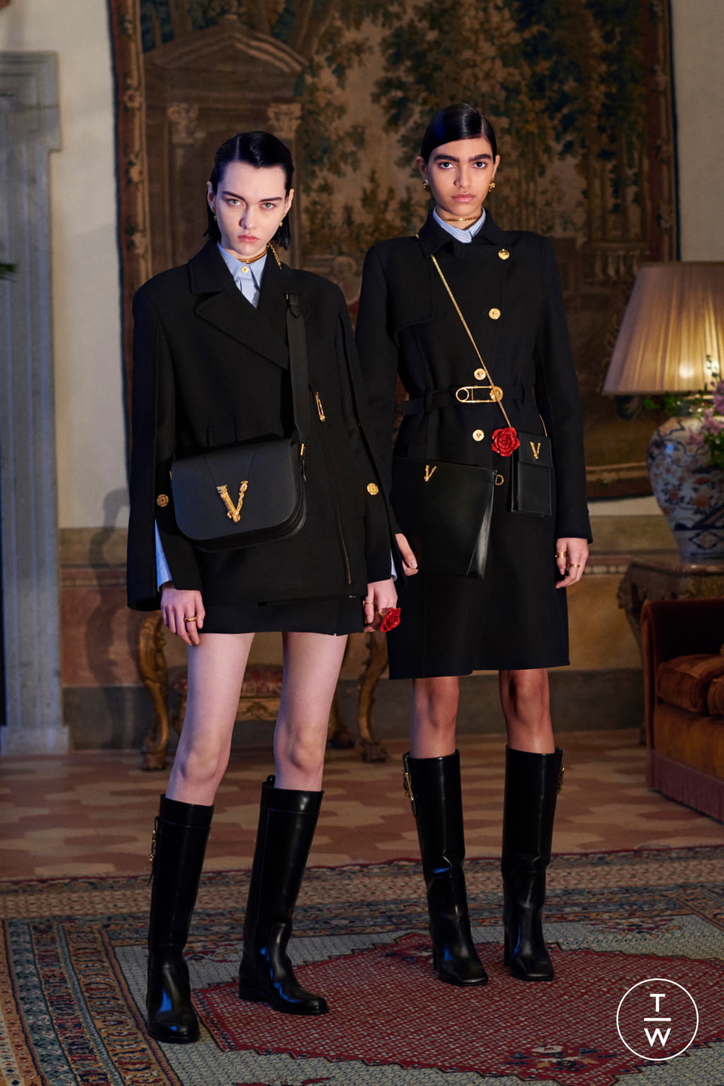 Fashion Week Milan Pre-Fall 2020 look 9 from the Versace collection 女装