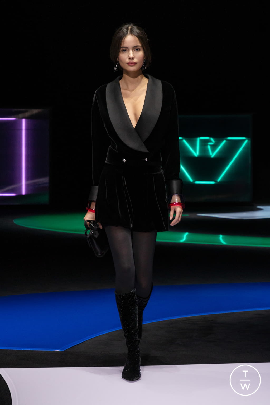 Fashion Week Milan Fall/Winter 2021 look 90 from the Emporio Armani collection womenswear