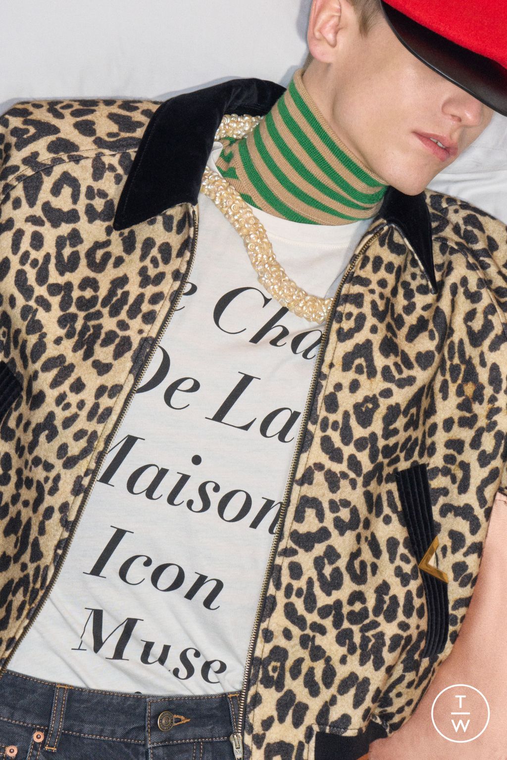 Fashion Week Paris Resort 2026 look 61 from the Valentino collection womenswear accessories