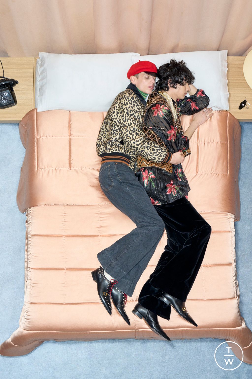Fashion Week Paris Resort 2026 look 17 from the Valentino collection menswear