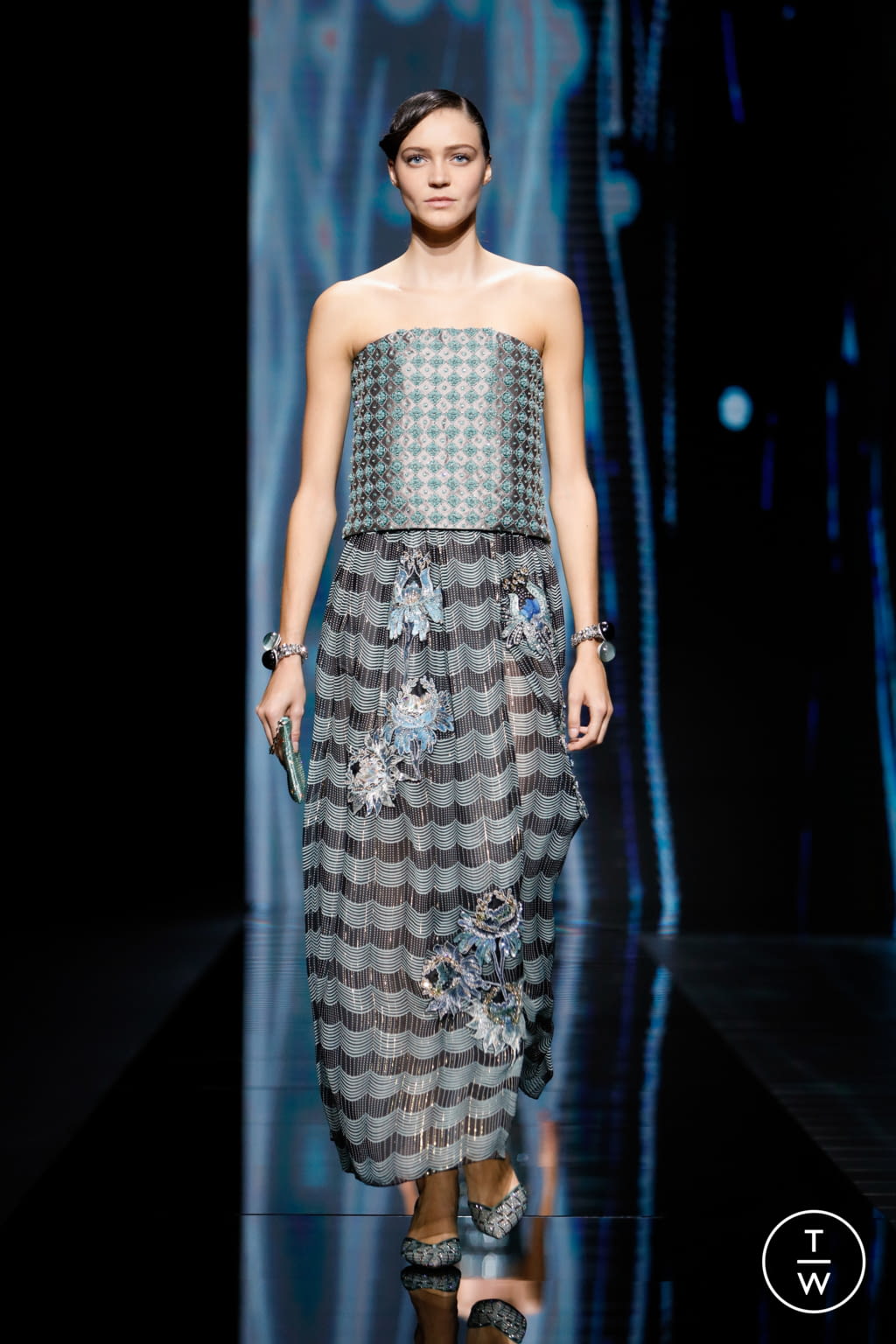 Fashion Week Milan Spring/Summer 2021 look 93 from the Giorgio Armani collection womenswear