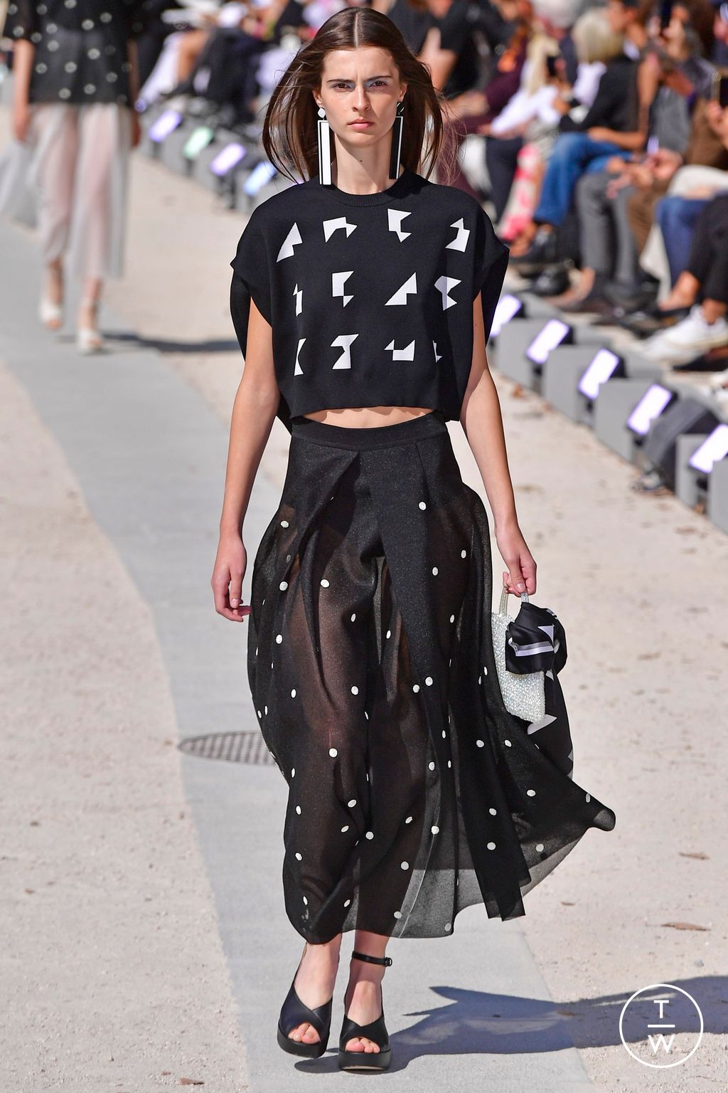 Fashion Week Milan Spring/Summer 2023 look 21 de la collection Anteprima womenswear