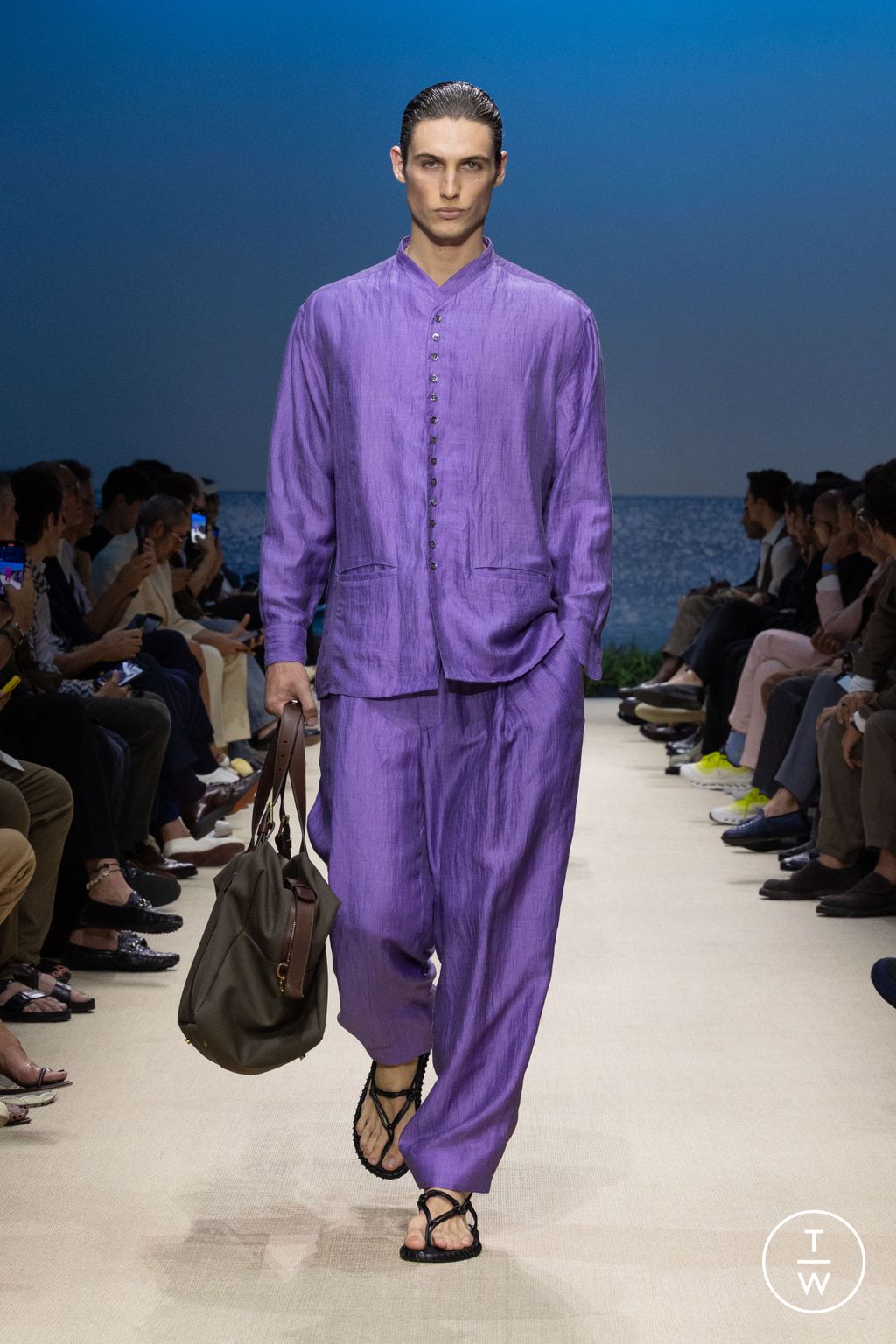 Fashion Week Milan Spring/Summer 2026 look 96 from the Giorgio Armani collection 男装