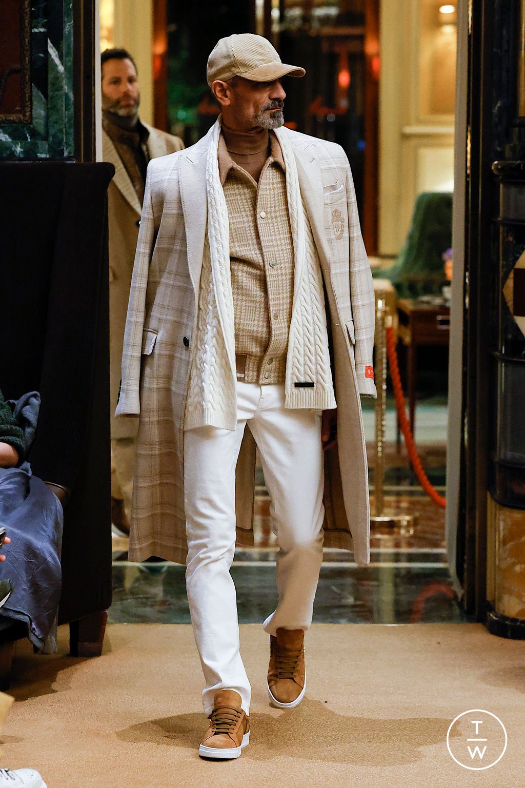 Fashion Week Milan Fall/Winter 2023 look 19 from the Billionaire collection menswear