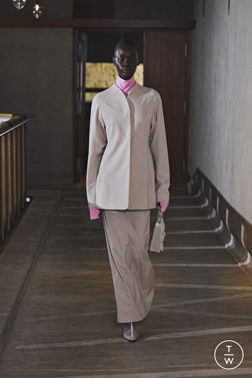 Fashion Week Paris Spring/Summer 2026 look 9 from the Mame Kurogouchi collection womenswear
