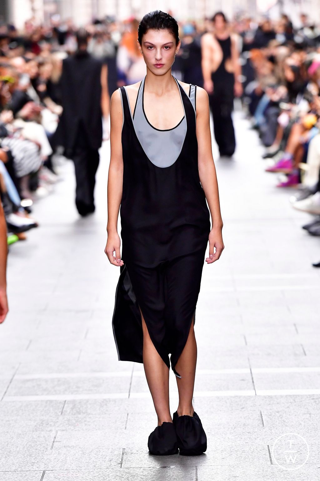Fashion Week Paris Spring/Summer 2023 look 10 from the GAUCHERE collection womenswear