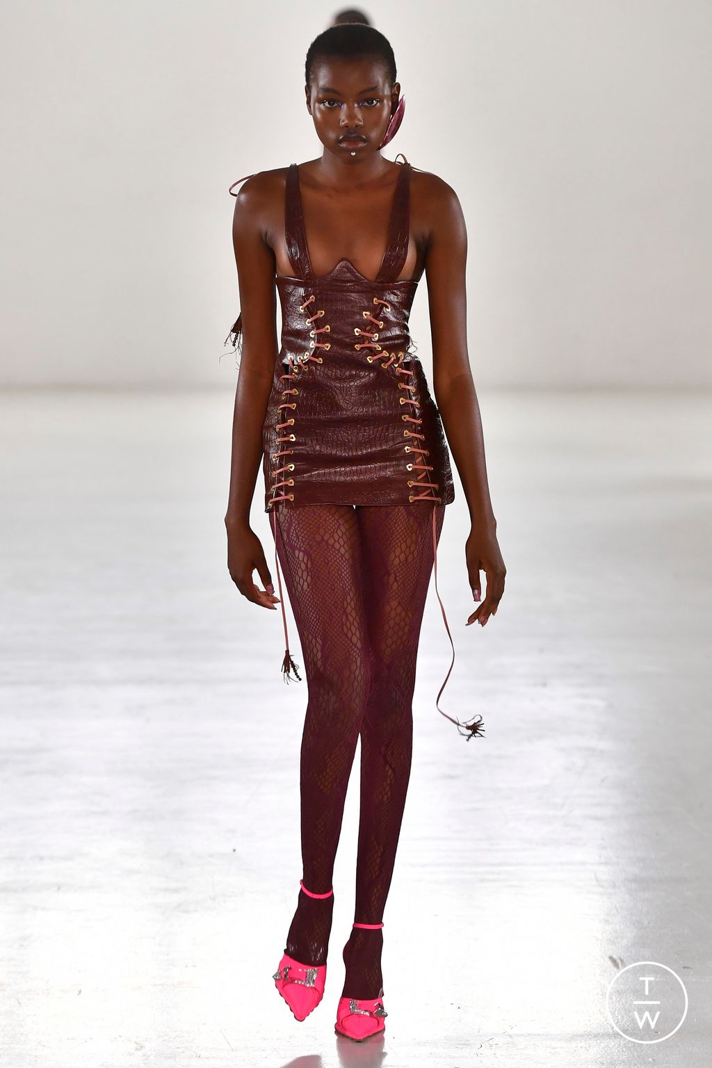 Fashion Week London Spring/Summer 2023 look 20 from the Poster Girl collection womenswear