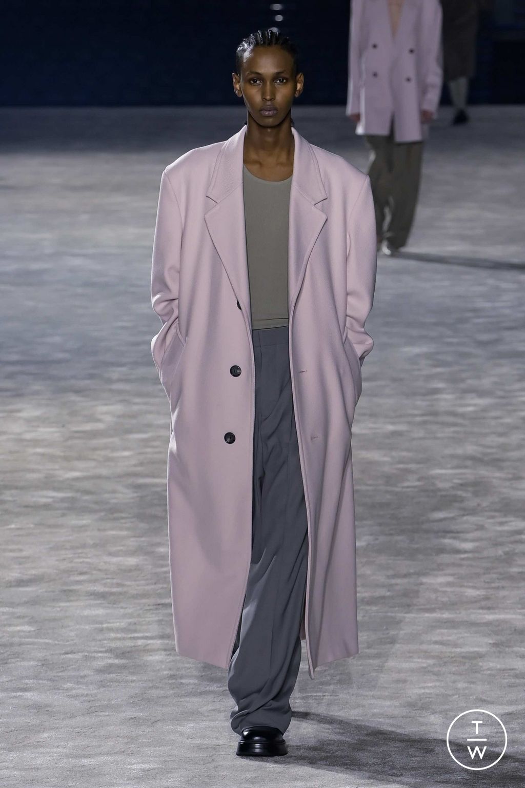 Fashion Week Paris Fall/Winter 2023 look 34 from the Ami collection menswear