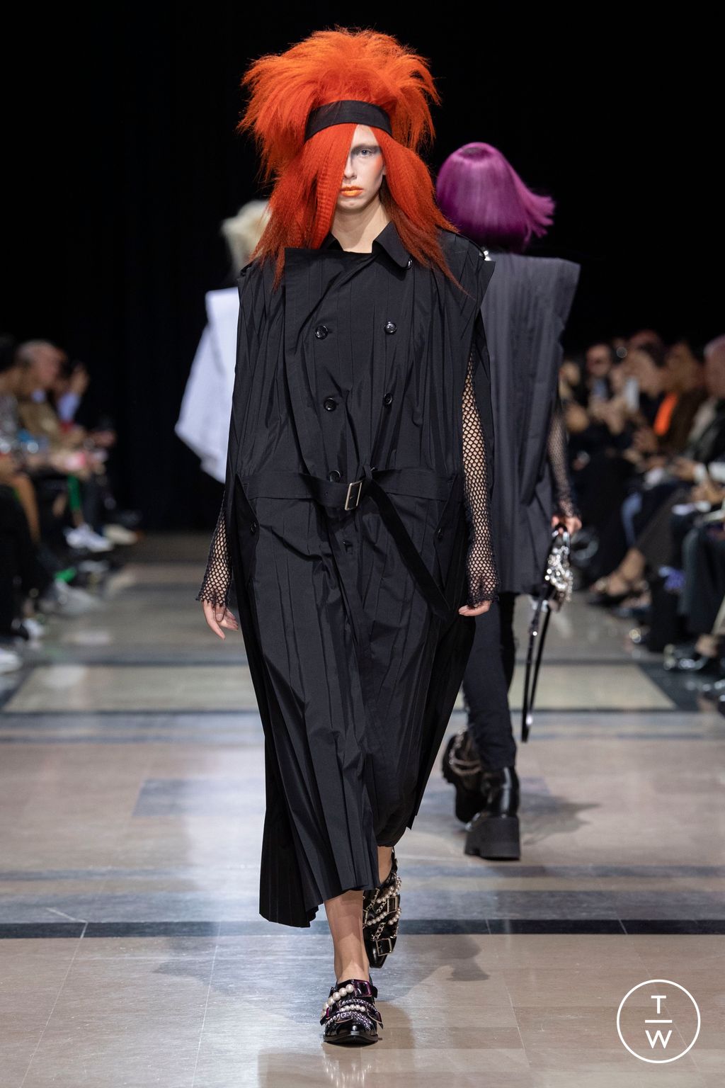 Fashion Week Paris Spring/Summer 2023 look 17 from the Junya Watanabe collection womenswear