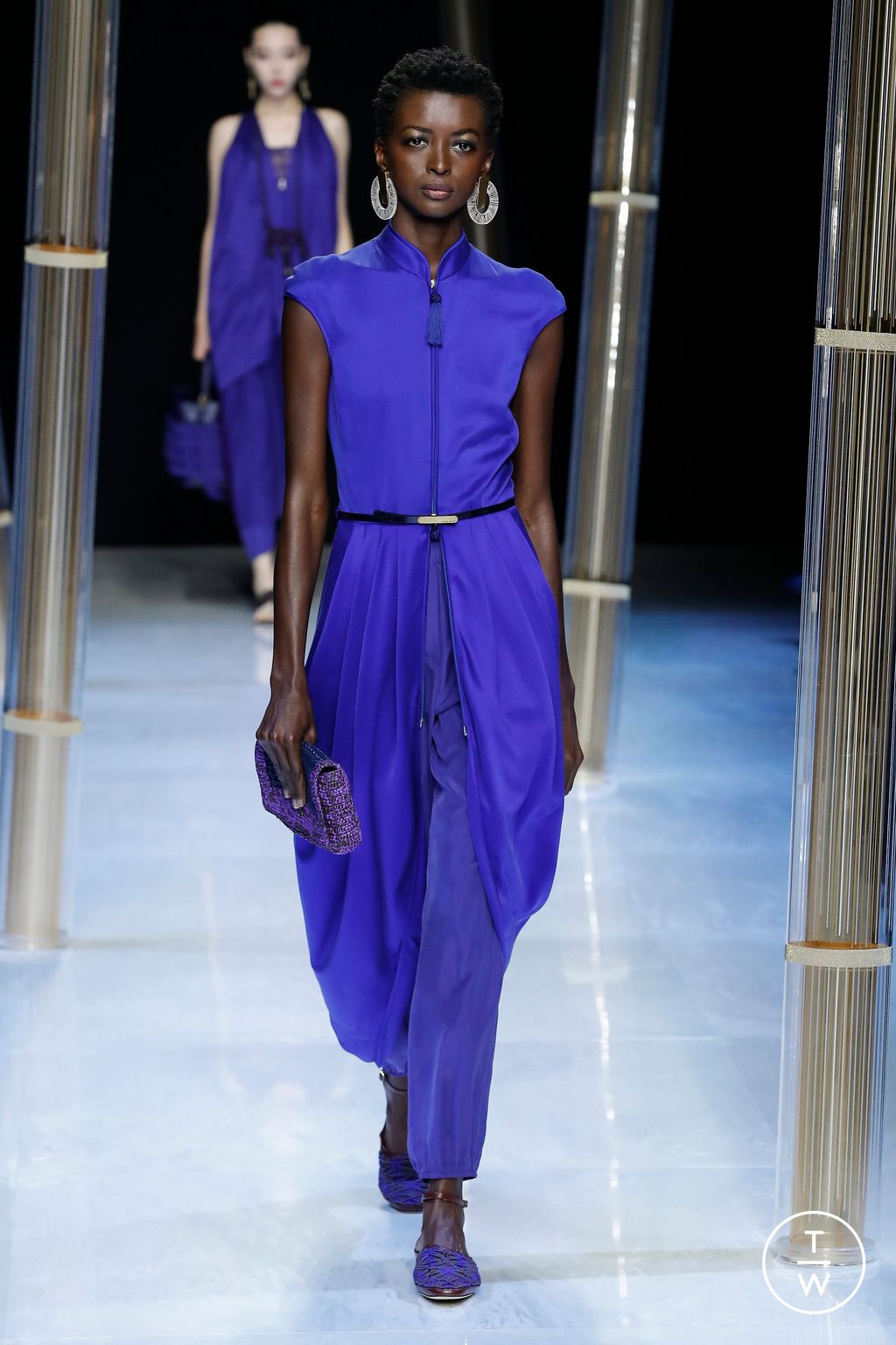 Fashion Week Milan Spring/Summer 2023 look 15 from the Giorgio Armani collection 女装
