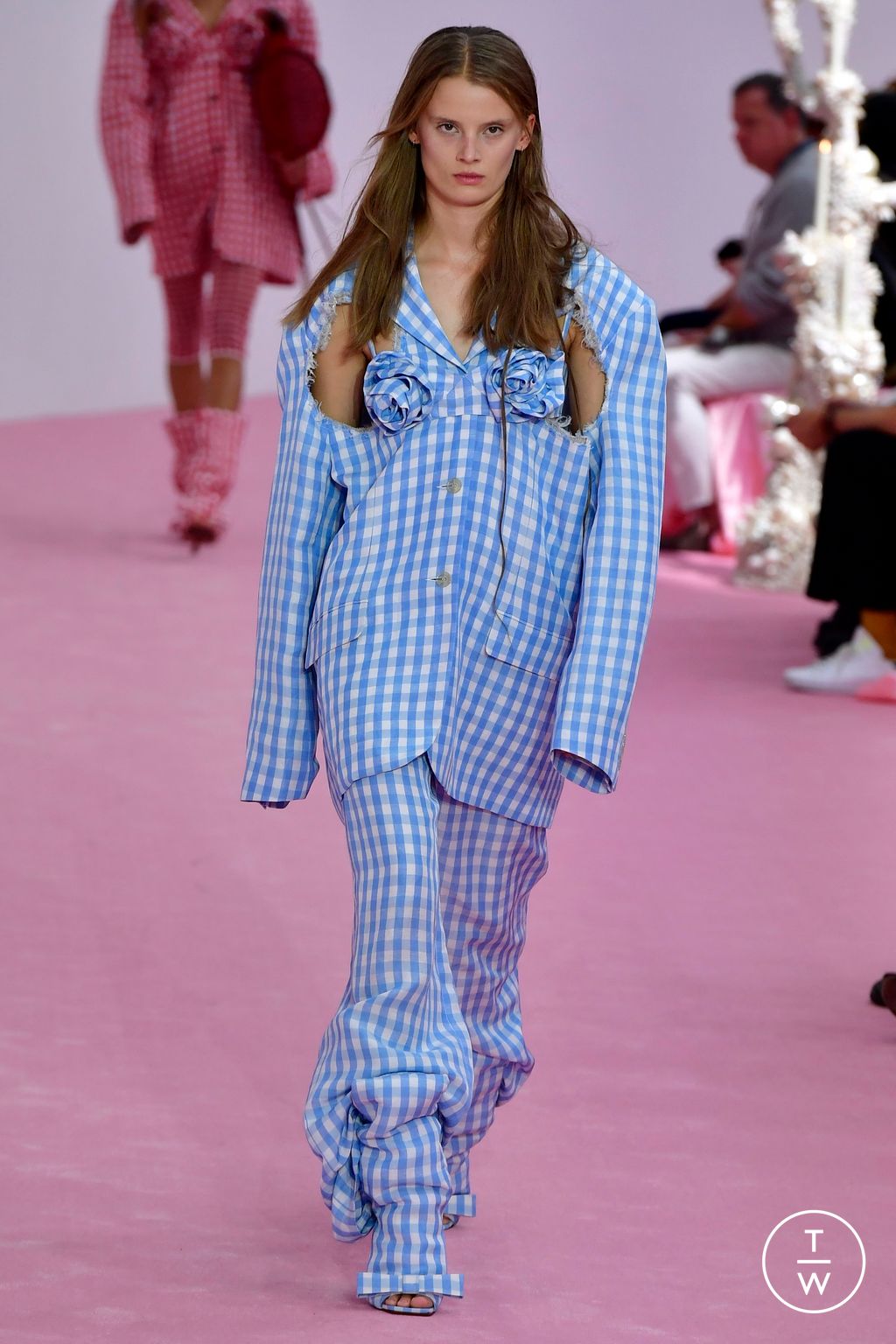 Fashion Week Paris Spring/Summer 2023 look 49 from the Acne Studios collection womenswear