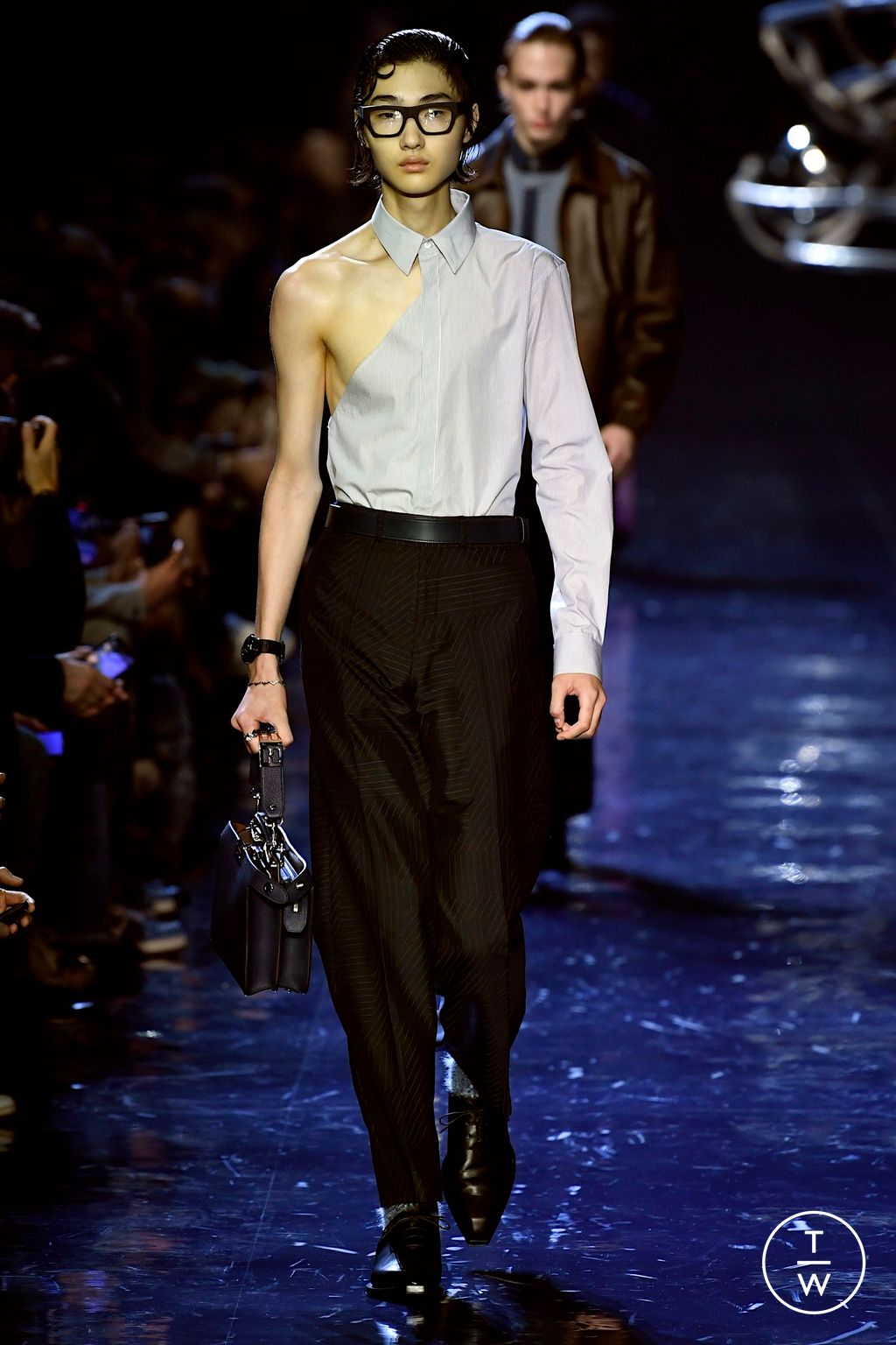 Fashion Week Milan Fall/Winter 2023 look 14 from the Fendi collection 男装