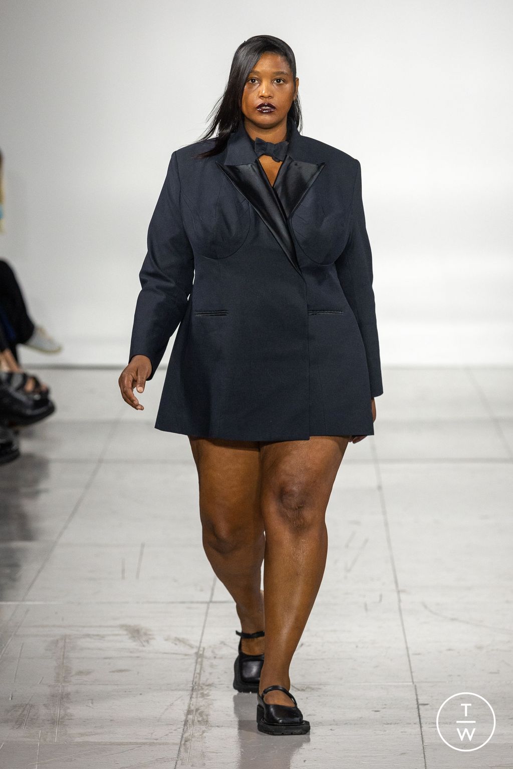 Fashion Week London Spring/Summer 2023 look 2 from the Sinéad O'Dwyer collection womenswear