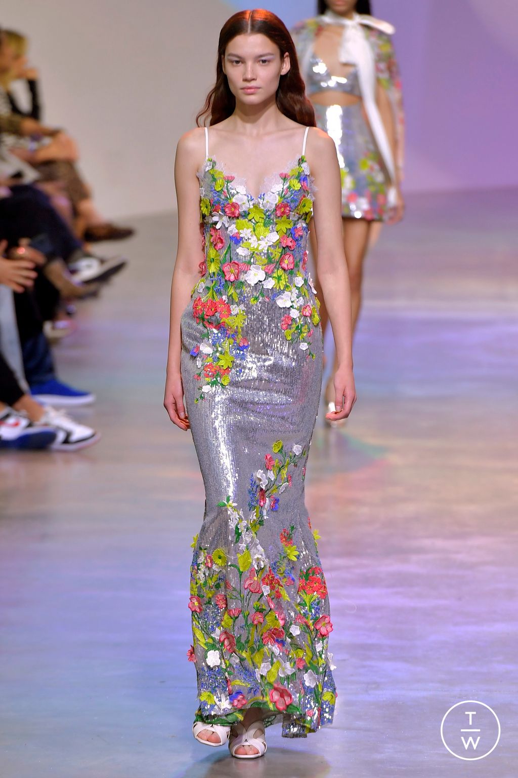 Fashion Week Paris Spring/Summer 2023 look 60 from the Elie Saab collection 女装