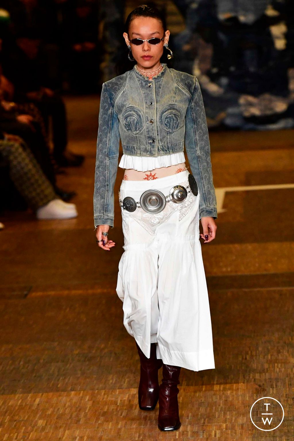 Fashion Week Paris Fall/Winter 2023 look 12 from the Marine Serre collection 男装